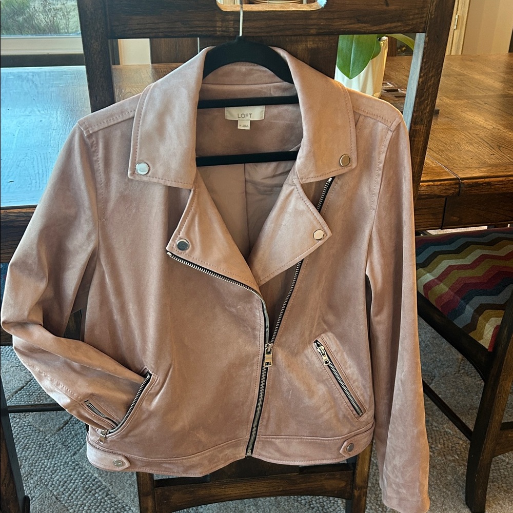 LOFT Women's Blush Pink M faux suede Jacket. Only worn once. Perfect condition